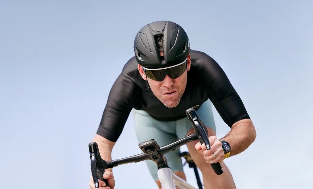 Meta’s Dual Smart Glasses Strategy: Gen 2 vs Display — What’s&nbsp;Different?